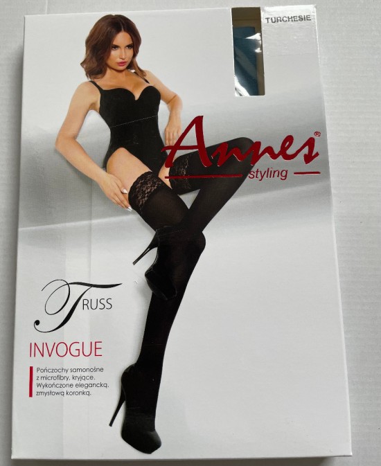 Annestrussturchese01