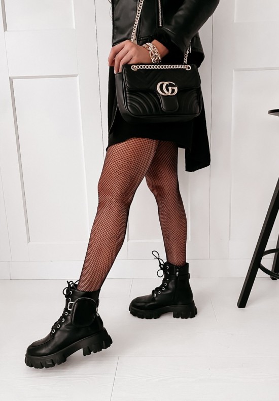 Gabriellakabarettepantynero02