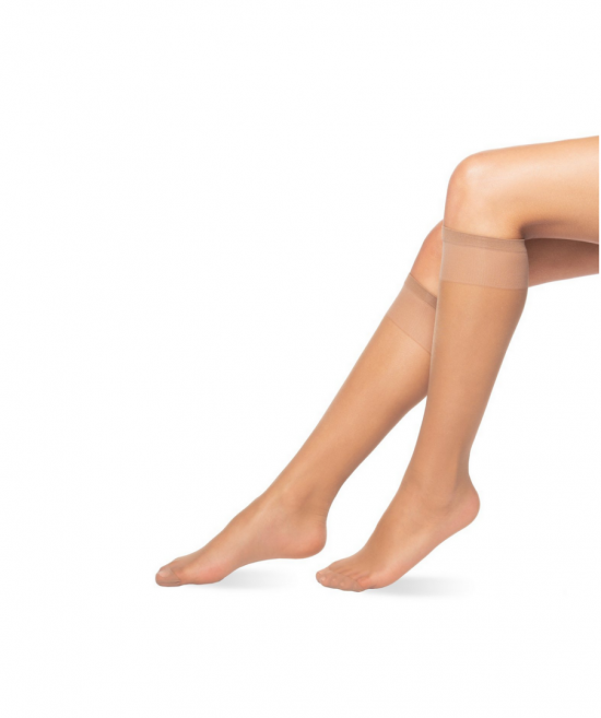 Gabriellakniekousensuper sable4